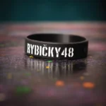 Náramek R48 Černý