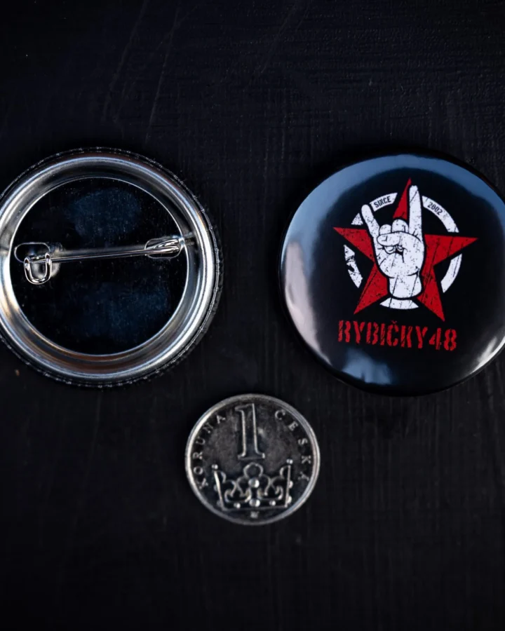 Placka LOGO BLACK