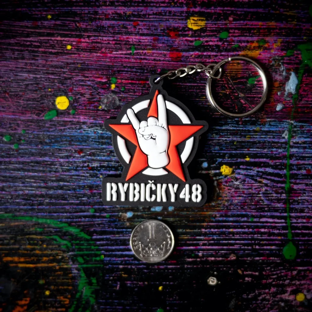 Přívěšek R48 LOGO