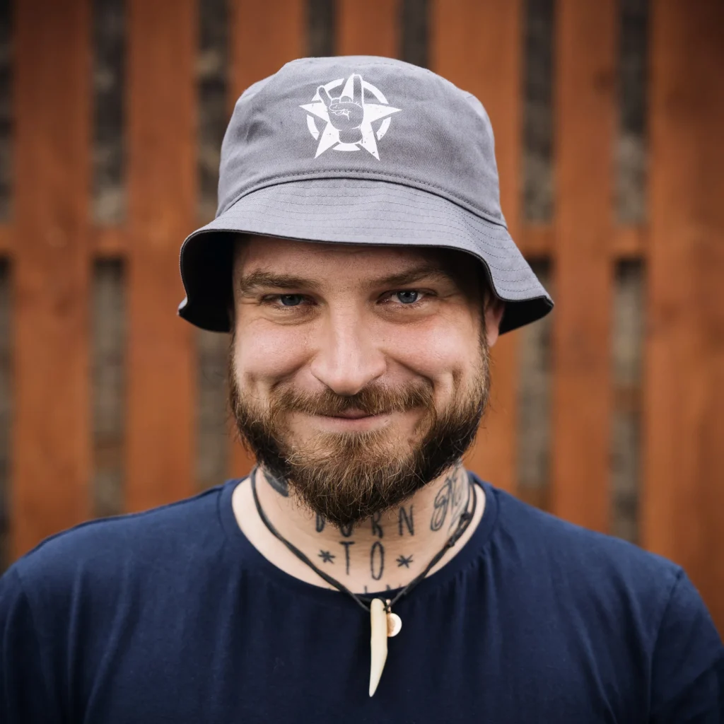 Klobouk LOGO - Unisex