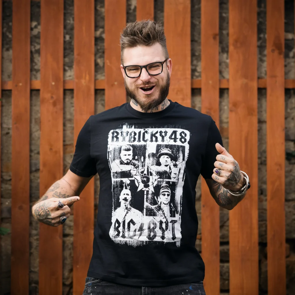 EKOtričko BIGBÝT ČERNÉ - Pánské
